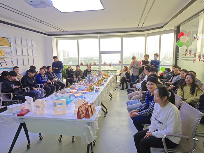 冬至有愛，圣誕有你，共慶生辰